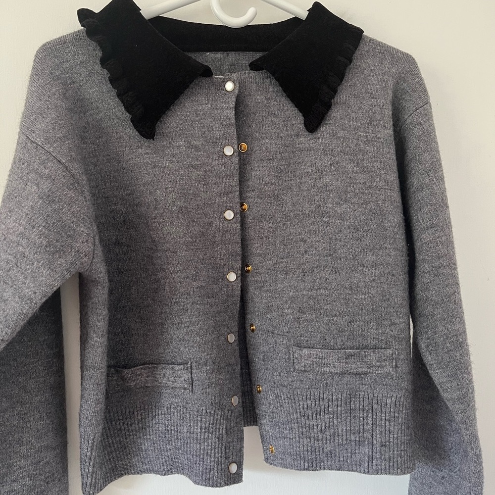 Gray Cardigan with Black Collar